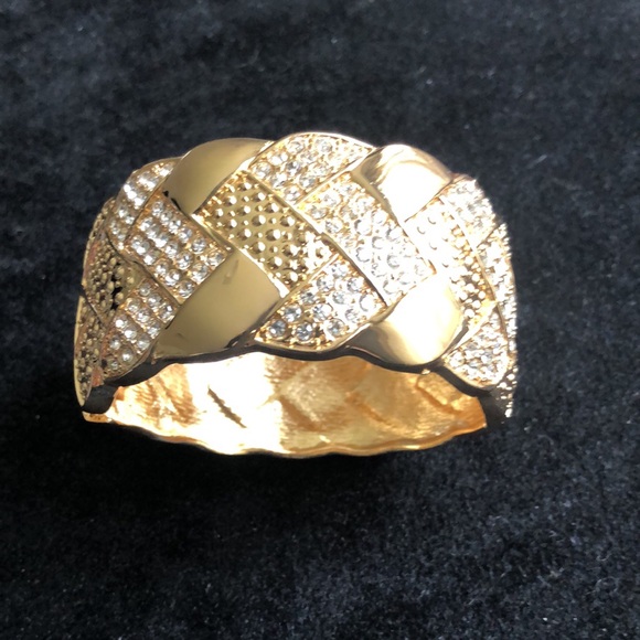 Fancy Gold Bracelet. - Picture 7 of 9